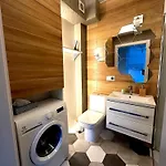 Vespa Apartman Mechelinki
